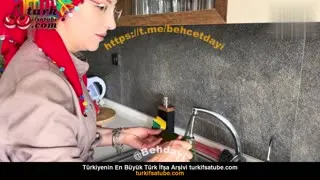 Fatma ile her telden ifşa Mutfak tezgahını tertemiz etti