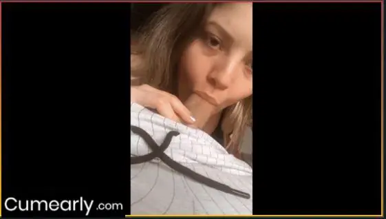 Üniversiteli Cansu sakso sonrası domalıp sikildi