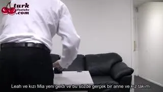 Anne ve Kız Çok Sert Üçlü Seçmeler Casting Altyazılı Porno